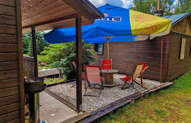 Casa de 1 quarto em Mladé Buky com piscina e jardim - Foto 26
