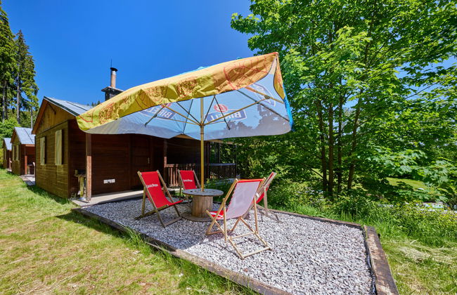 Casa de 1 quarto em Mladé Buky com piscina e jardim - Foto 12