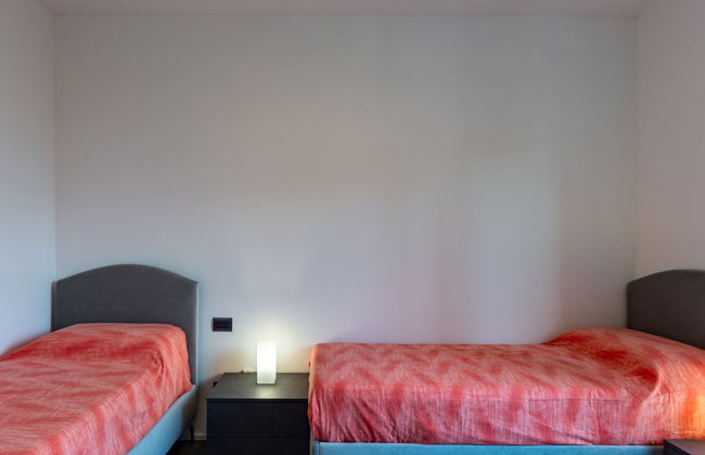 2 bedroom Apartment in Gravedona ed Uniti with terrace - Photo 25