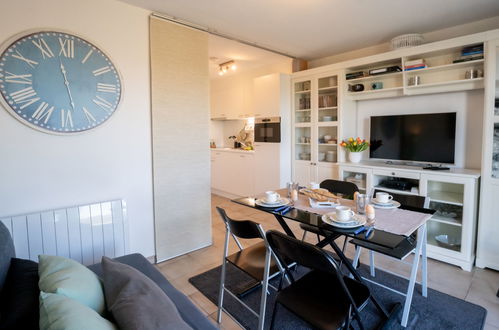 Photo 19 - 1 bedroom Apartment in De Haan with private pool and sea view