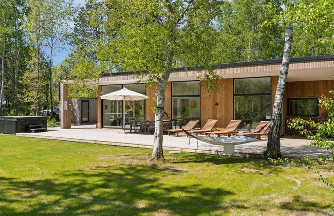 Casa de 4 quartos em Højby com terraço e sauna - Foto 1