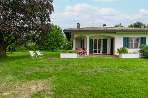 Photo 32 - Maison de 2 chambres à Villa Guardia avec jardin et terrasse