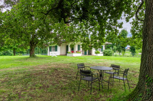 Foto 34 - Casa de 2 quartos em Villa Guardia com jardim e terraço