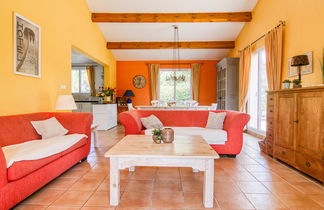 Photo 3 - 4 bedroom House in Nans-les-Pins with private pool and garden