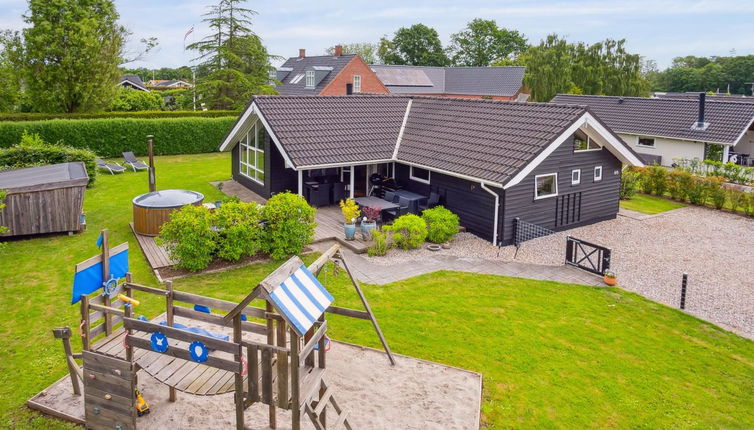 Photo 1 - 3 bedroom House in Juelsminde with terrace and hot tub