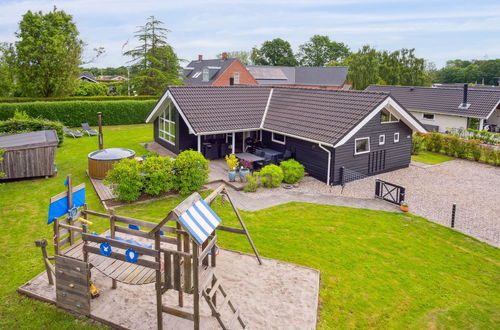Photo 1 - 3 bedroom House in Juelsminde with terrace and hot tub