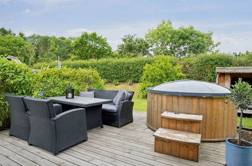 Photo 11 - 3 bedroom House in Juelsminde with terrace and hot tub