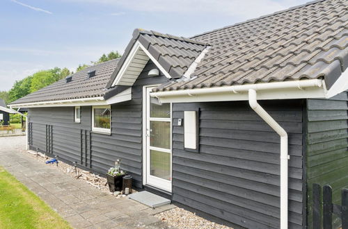 Photo 5 - 3 bedroom House in Juelsminde with terrace and hot tub