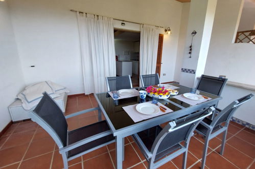 Foto 5 - Apartamento de 1 habitación en Olbia con jardín y vistas al mar
