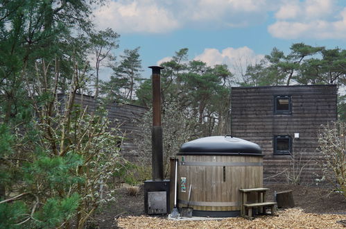 Photo 19 - Maison de 2 chambres à Beekbergen avec piscine et jardin