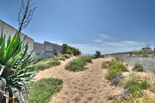 Foto 17 - Appartamento con 1 camera da letto a Saint-Pierre-d'Oléron con piscina e vista mare