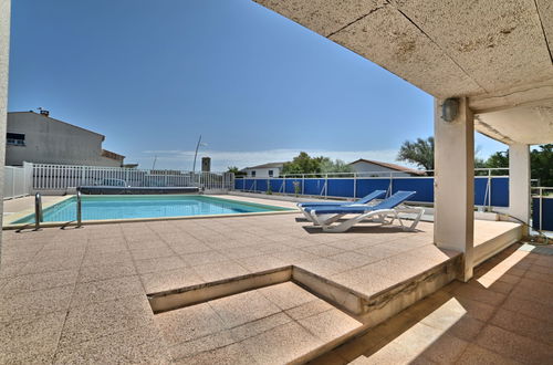 Photo 17 - 1 bedroom Apartment in Saint-Pierre-d'Oléron with swimming pool and terrace