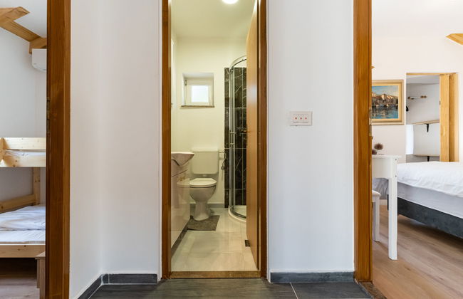 Casa de 3 quartos em Sveti Filip i Jakov com piscina privada e terraço - Foto 11