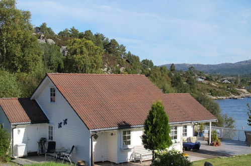 Photo 7 - Maison de 3 chambres à Fitjar avec jardin et terrasse