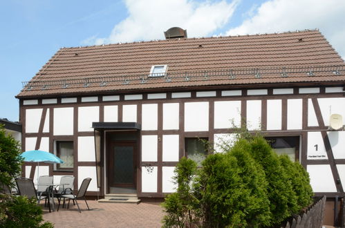 Photo 1 - Maison de 3 chambres à Medebach avec jardin et vues sur la montagne