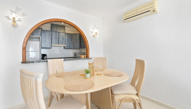 Apartamento de 3 quartos em Benitachell com piscina e terraço - Foto 4
