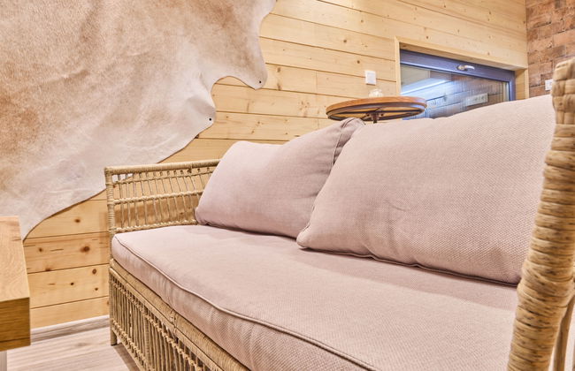 Casa de 2 quartos em Mladé Buky com piscina e jardim - Foto 11