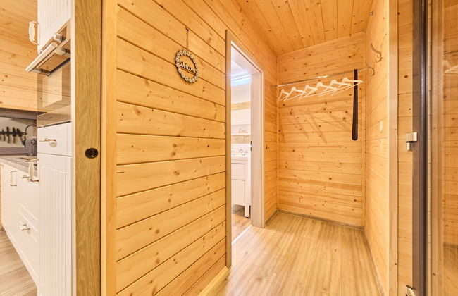Casa de 2 quartos em Mladé Buky com piscina e jardim - Foto 16