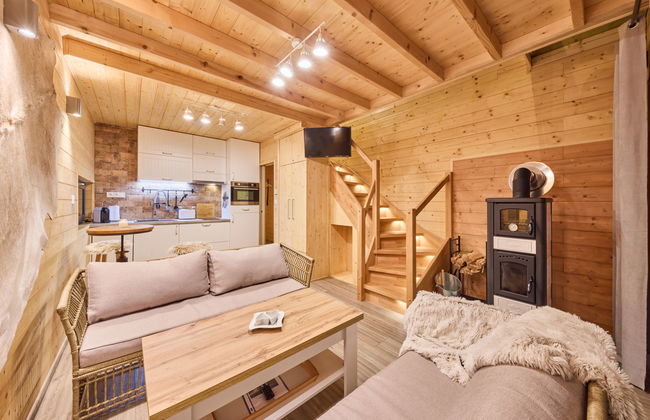 Casa de 2 quartos em Mladé Buky com piscina e jardim - Foto 7