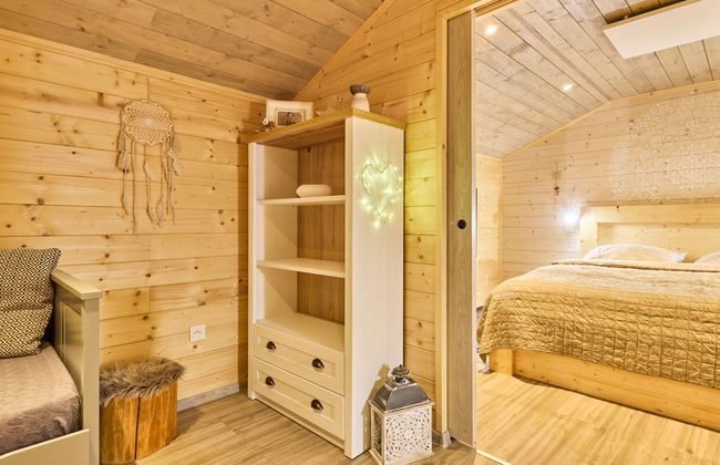 Casa de 2 quartos em Mladé Buky com piscina e jardim - Foto 21