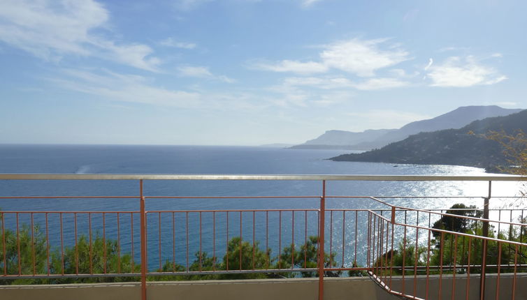 Photo 1 - 1 bedroom Apartment in Ventimiglia with terrace and sea view