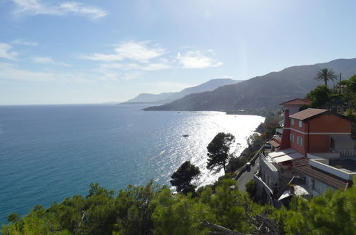 Foto 22 - Apartamento de 1 habitación en Ventimiglia con terraza y vistas al mar