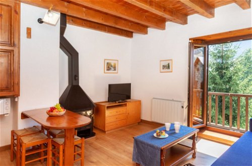 Foto 5 - Apartamento de 1 habitación en La Vall de Boí con jardín y vistas a la montaña