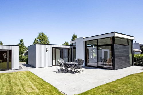 Photo 1 - Maison de 3 chambres à Noord-Scharwoude avec piscine et jardin