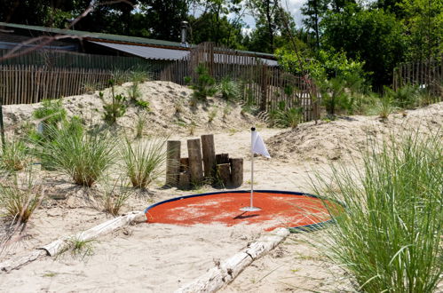 Foto 7 - Haus mit 3 Schlafzimmern in Kaatsheuvel mit schwimmbad und terrasse