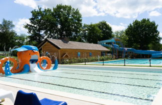 Photo 2 - Maison de 3 chambres à Kaatsheuvel avec piscine et terrasse