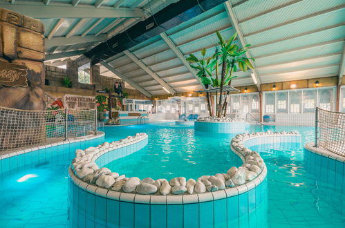 Photo 33 - Maison de 2 chambres à Kaatsheuvel avec piscine et terrasse