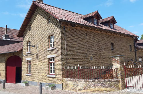 Foto 19 - Casa con 5 camere da letto a Elsloo con giardino e terrazza