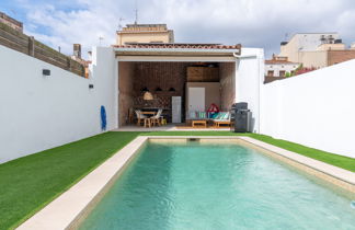 Foto 2 - Casa de 3 habitaciones en Malgrat de Mar con piscina privada y vistas al mar