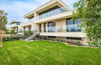 Photo 1 - Maison de 4 chambres à Umag avec piscine et jardin