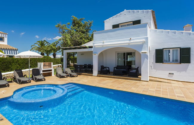 Casa de 4 quartos em Alaior com piscina privada e jardim - Foto 1