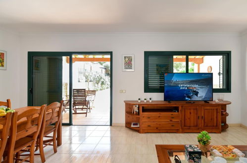 Foto 6 - Appartamento con 2 camere da letto a Spagna con piscina e vista mare