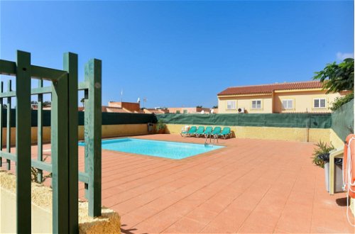 Foto 22 - Appartamento con 2 camere da letto a Spagna con piscina e vista mare