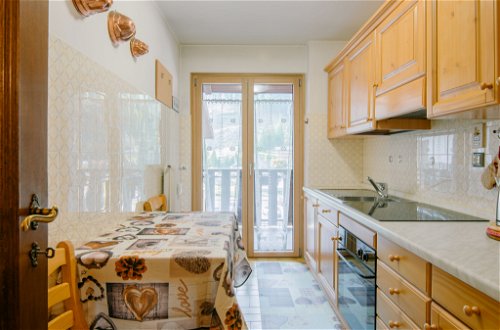 Photo 7 - 2 bedroom Apartment in Canazei with mountain view