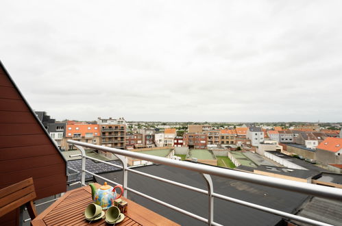 Foto 31 - Apartamento de 3 quartos em Bredene com jardim e terraço