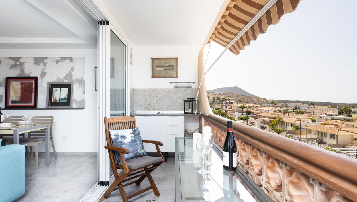 Apartment mit 3 Schlafzimmern in Arona mit terrasse - Foto 1
