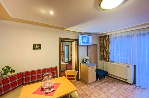 Foto 19 - Apartamento de 1 quarto em Saalbach-Hinterglemm com jardim