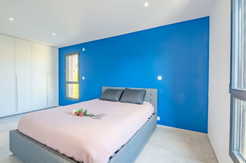 Foto 14 - Casa con 3 camere da letto a Fréjus con piscina privata e vista mare