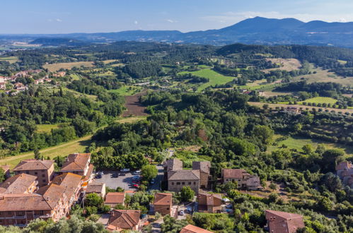 Photo 25 - 3 bedroom House in Chiusi with garden and terrace