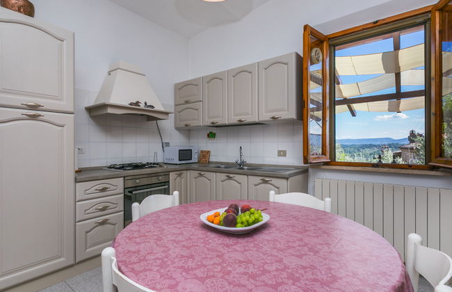 Casa de 3 quartos em Chiusi com jardim e terraço - Foto 8