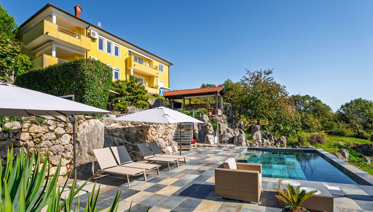 Apartment mit 2 Schlafzimmern in Kastav mit schwimmbad und garten - Foto 1