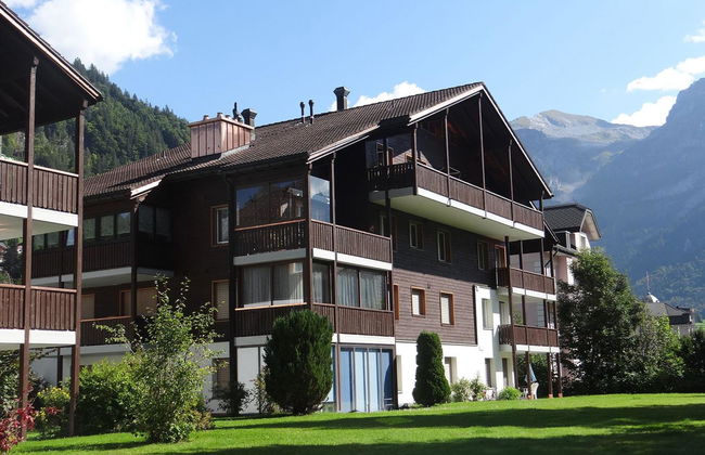Apartamento de 2 quartos em Engelberg com jardim - Foto 1