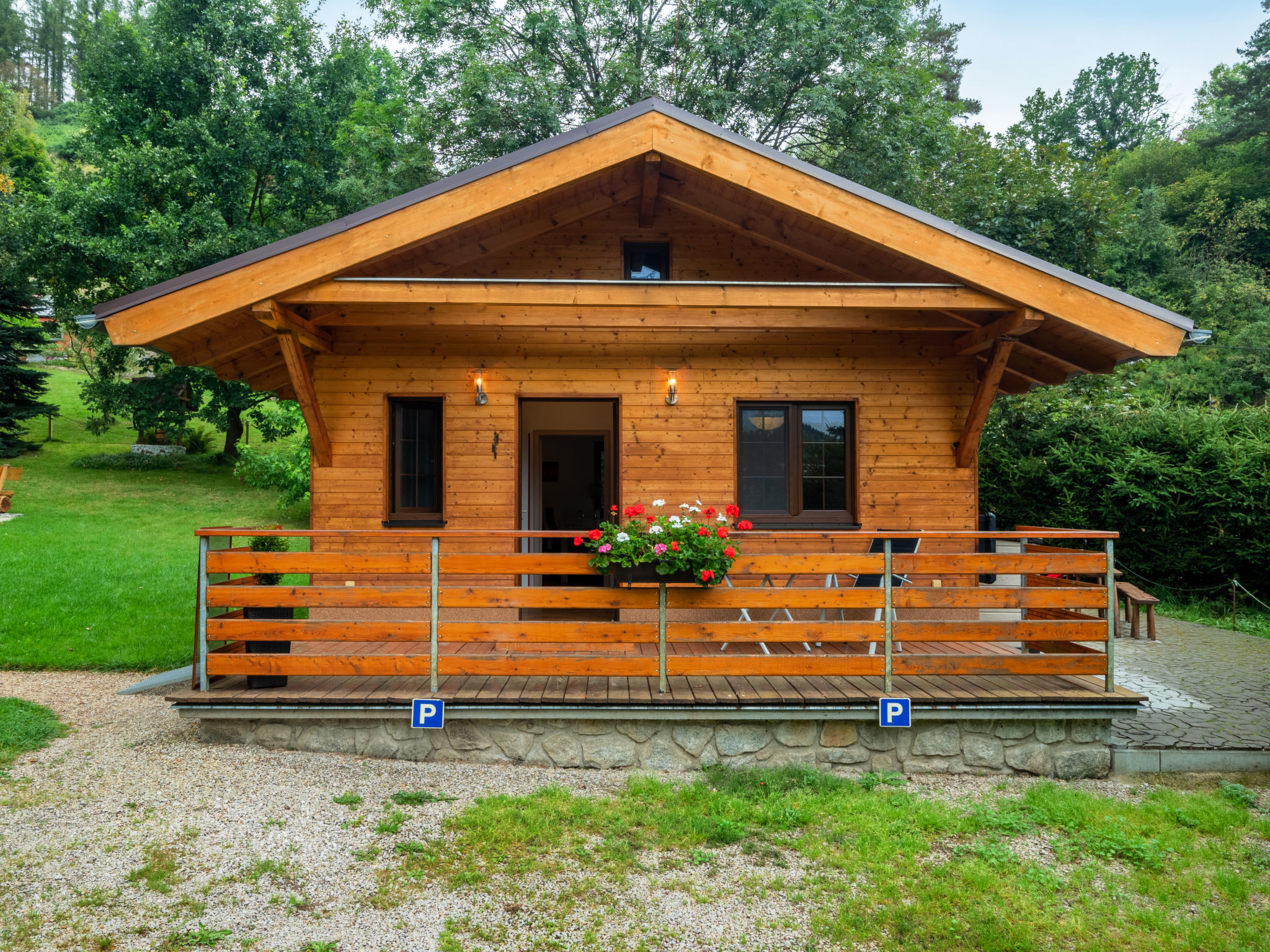 Foto 14 - Haus mit 1 Schlafzimmer in Bečov nad Teplou mit garten und terrasse