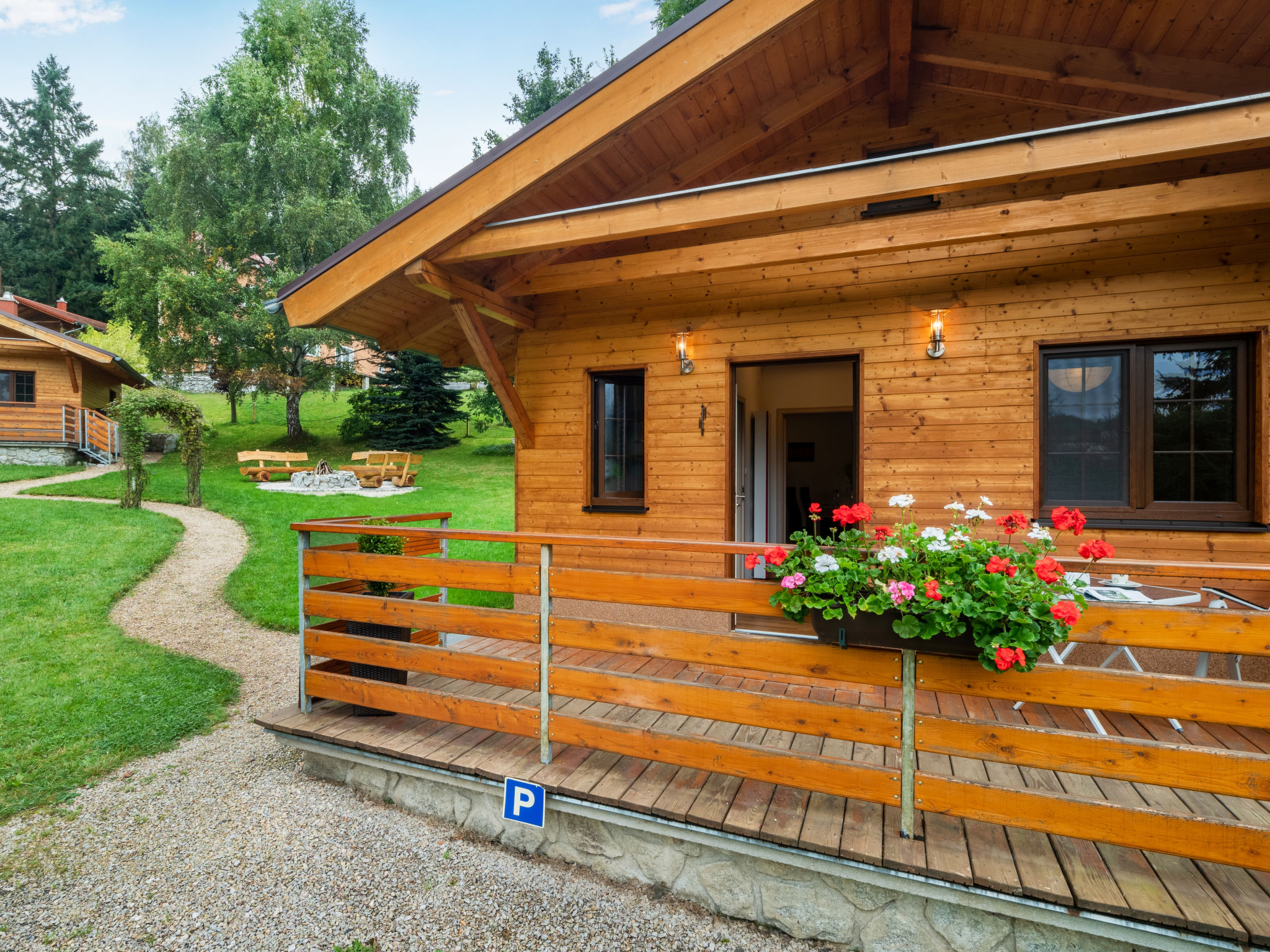 Foto 13 - Haus mit 1 Schlafzimmer in Bečov nad Teplou mit garten und terrasse