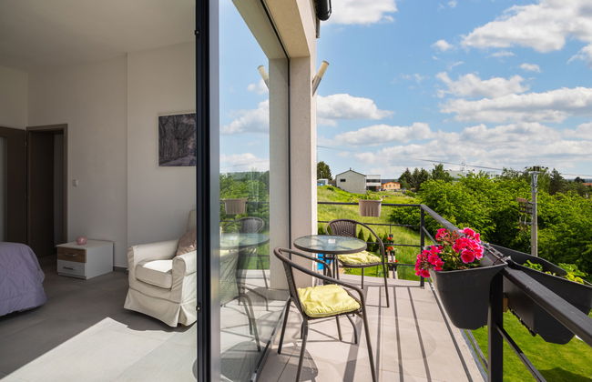 Apartamento de 1 quarto em Lány com piscina e jardim - Foto 4