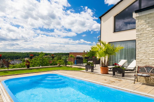 Photo 1 - Appartement de 1 chambre à Lány avec piscine et jardin